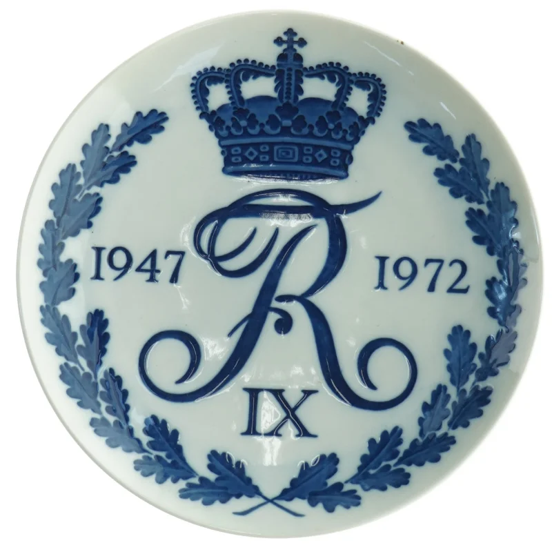 Tallerken jubilæum 1947-1972 Frederik IX fra Royal Copenhagen (str. Diameter 18 cm)