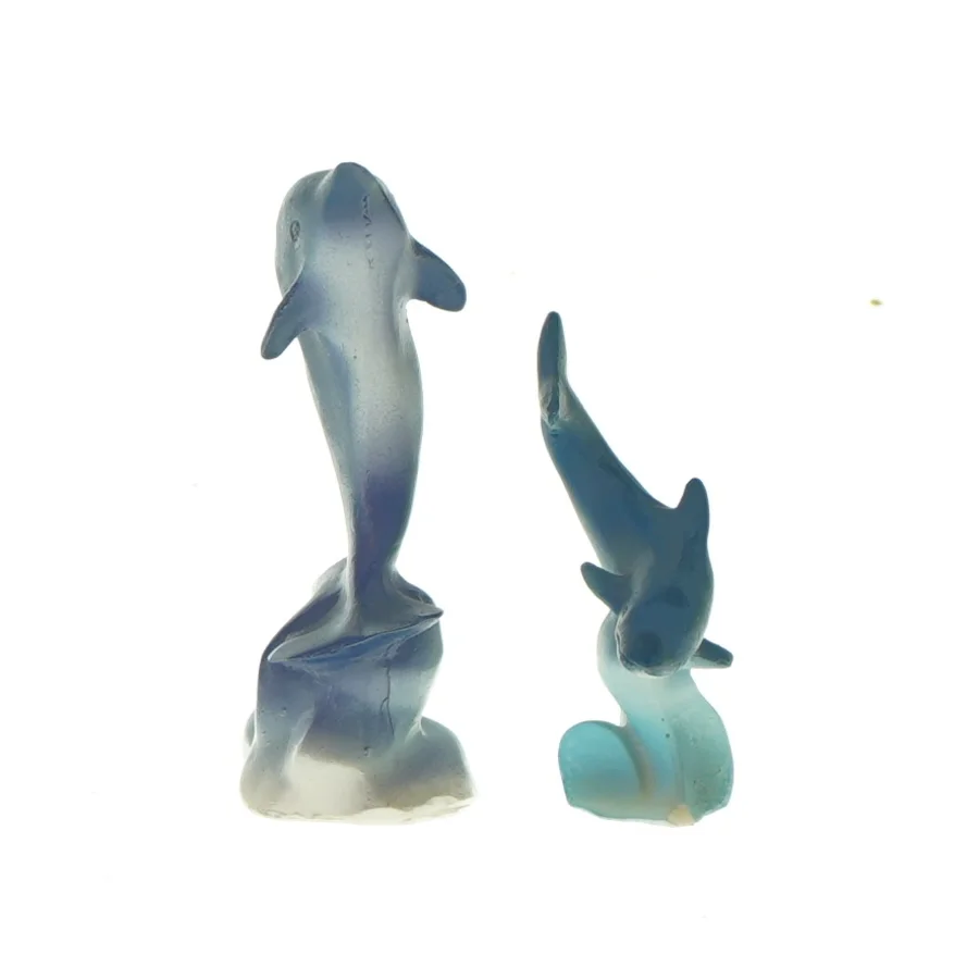 Dekorative delifinfigurer fra Ukendt (str. LBH: 5x3,5x11cm og 3x2x8cm)