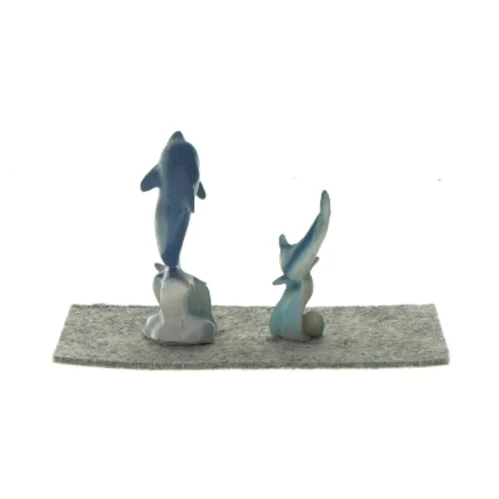 Dekorative delifinfigurer fra Ukendt (str. LBH: 5x3,5x11cm og 3x2x8cm)