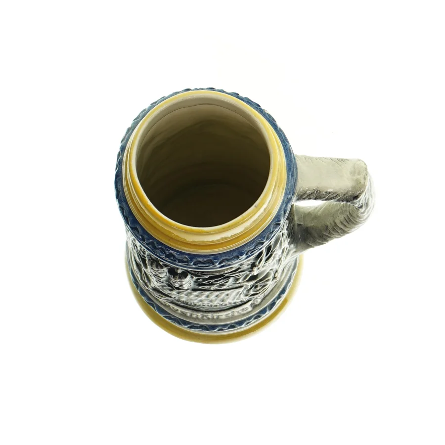 Stor kop fra W-Germany (str. HØ: 23,5x12,5 cm)