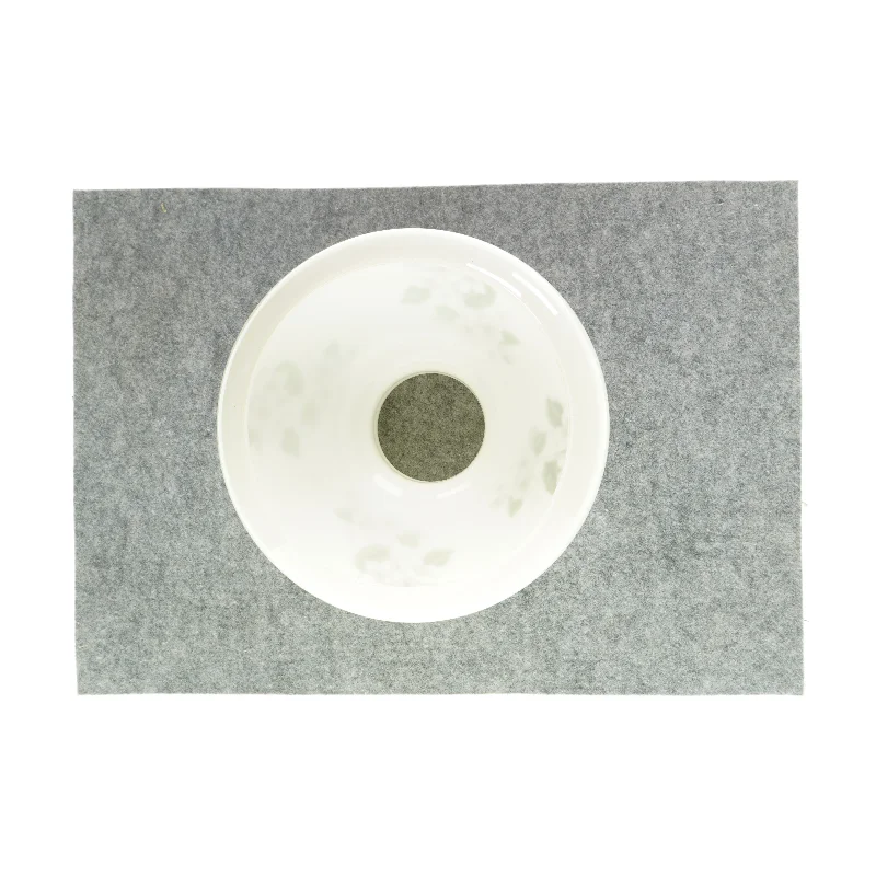 lampeskærm i glas  (str. HØ 24x28 cm)