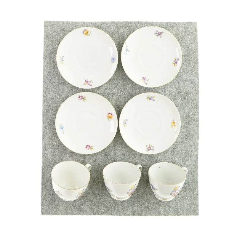 Thestel med 3 kopper og 4 underkopper fra Ukendt