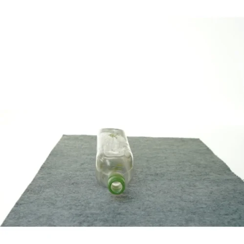 Gammel flaske vase med blomstermotiv (str. 27 x 7 cm)