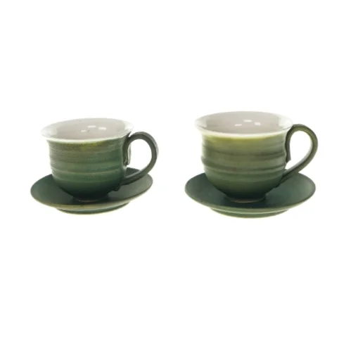 2 tekopper med underkop (str. H: 11 og Ø: 15 cm)