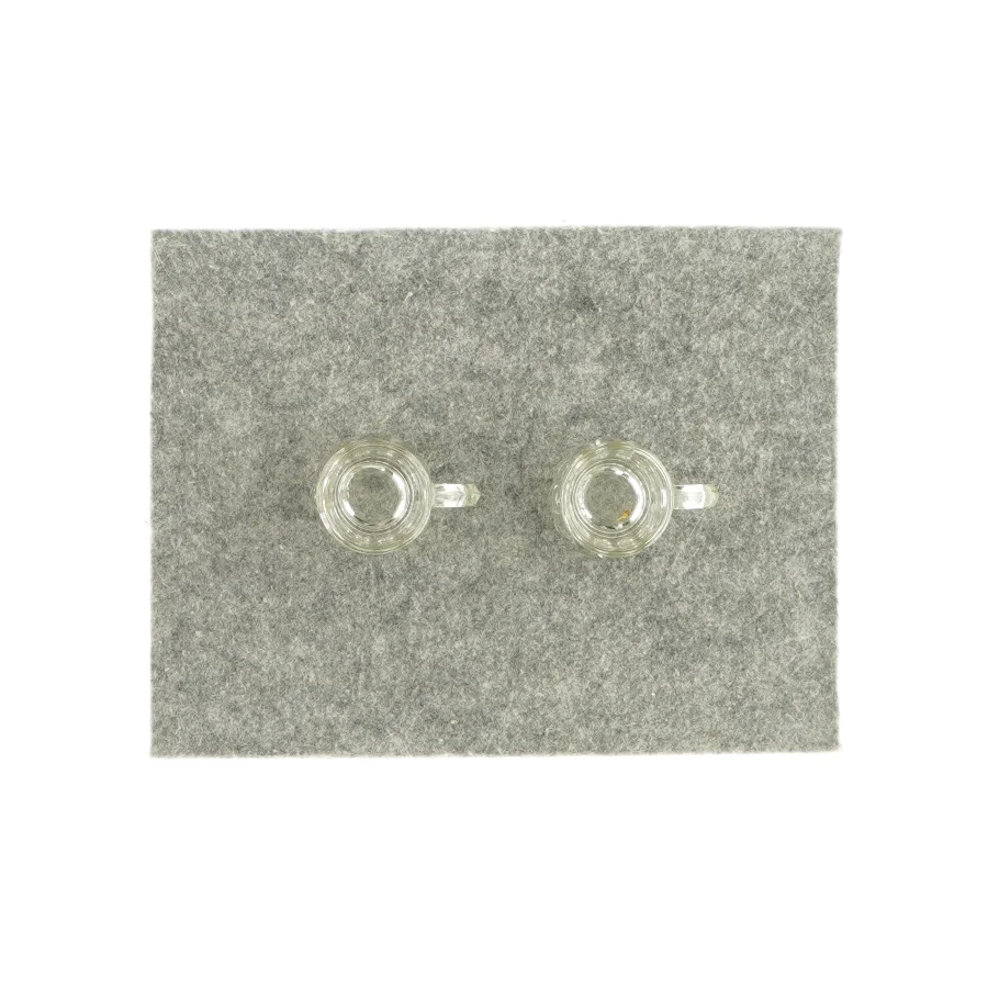 2 små shotsglas  (str. HØ: 5x4)