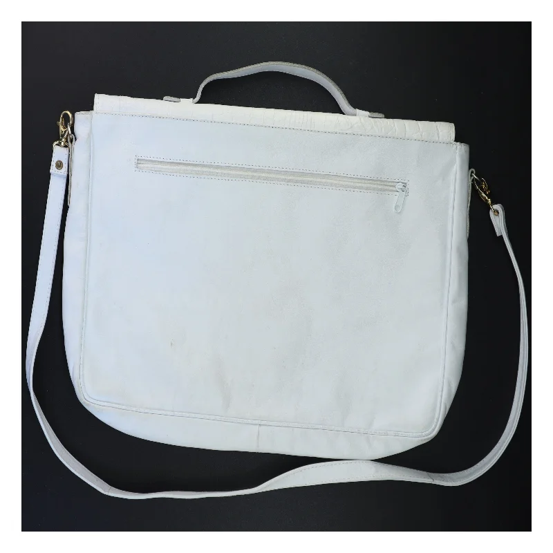 Hvid skuldertaske (str. 41 x 28 cm)