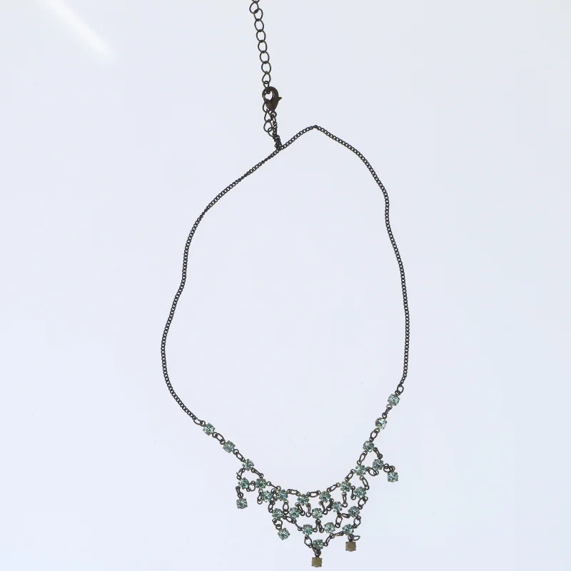 Halskæde med sten (str. 48 cm)