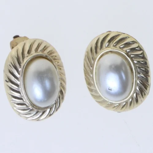 Perleøreringe med klips (str. 30 mm)