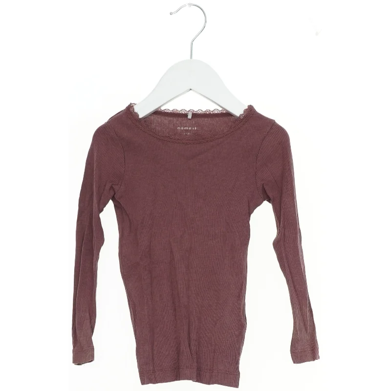 Langærmet bluse med blondekant fra Name It (str. 98)