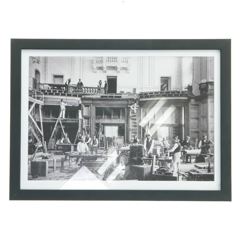 Indrammet sort-hvid fotografi (str. 21x29,7 cm)