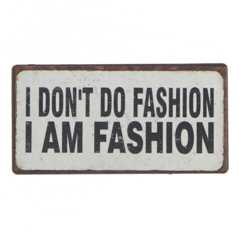 Lille indretningstavle med citat fra La Finesse (str. 10x5 cm)