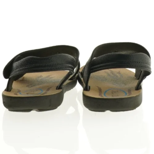 Sandaler fra Tic Tac (str. 28)
