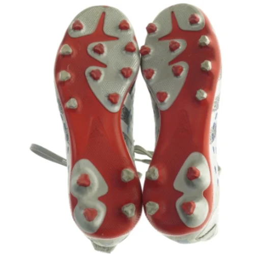 Fodboldstøvler fra Adidas (str. 37)