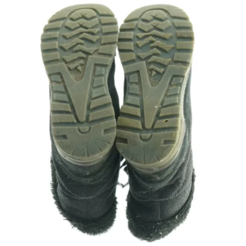 Vinterstøvler i sort (str. 35)