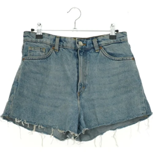 Shorts fra Monki (str. 164 cm)