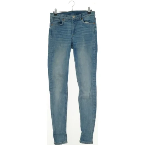 Jeans (str. 164 cm)