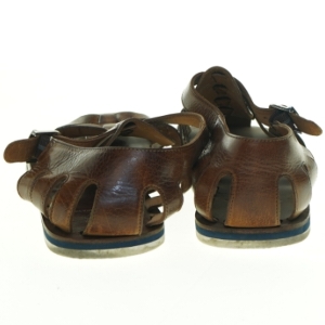 Brune lædersandaler (str. 42)