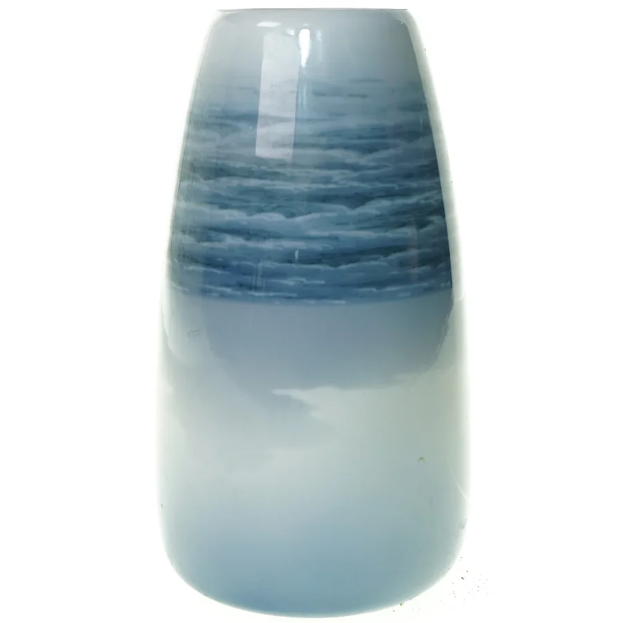 Vase med marine motiv og sejlbåd, Royal Copenhagen nr. 2609-1049 fra Royal Copenhagen (str. 23 x 12 cm)