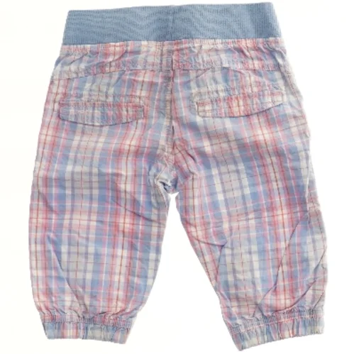 Ternede bukser i 3/4 længde fra H&M (str. 92)