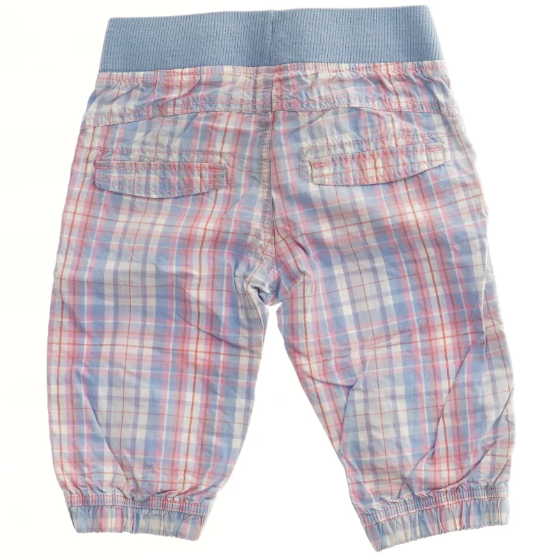 Ternede bukser i 3/4 længde fra H&M (str. 92)