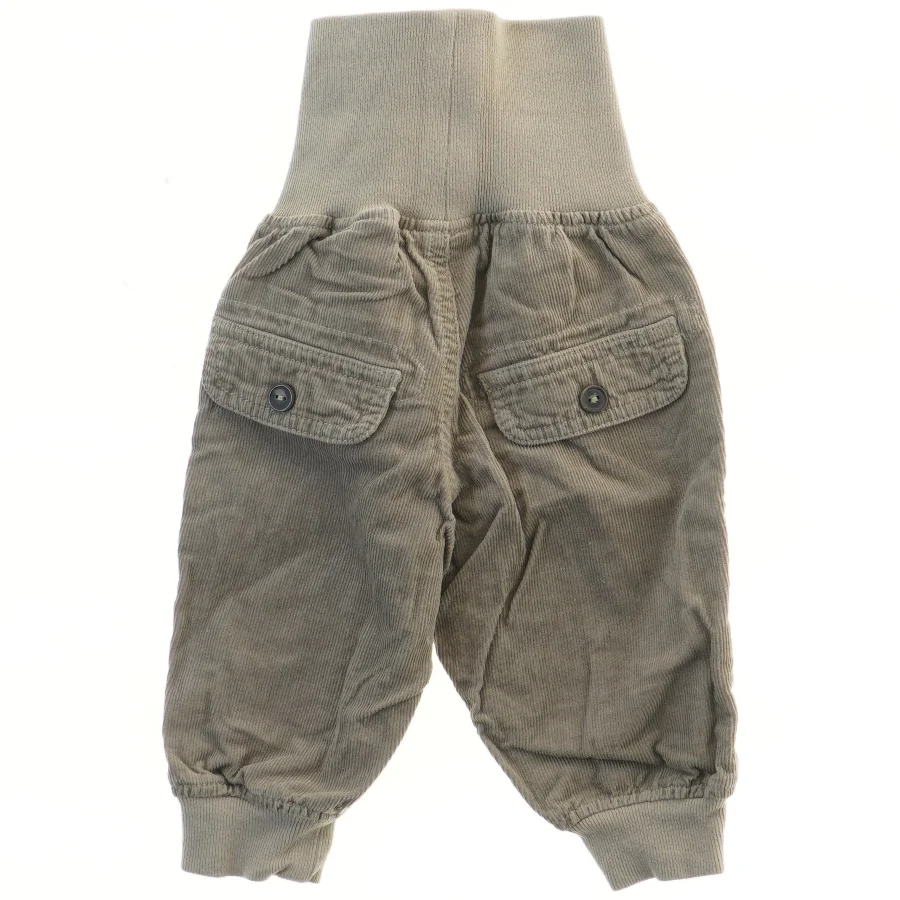 Fløjsbukser til børn fra H&M (str. 62)