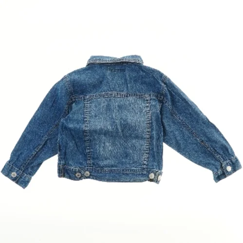 Denimjakke til børn fra Name It (str. 92)