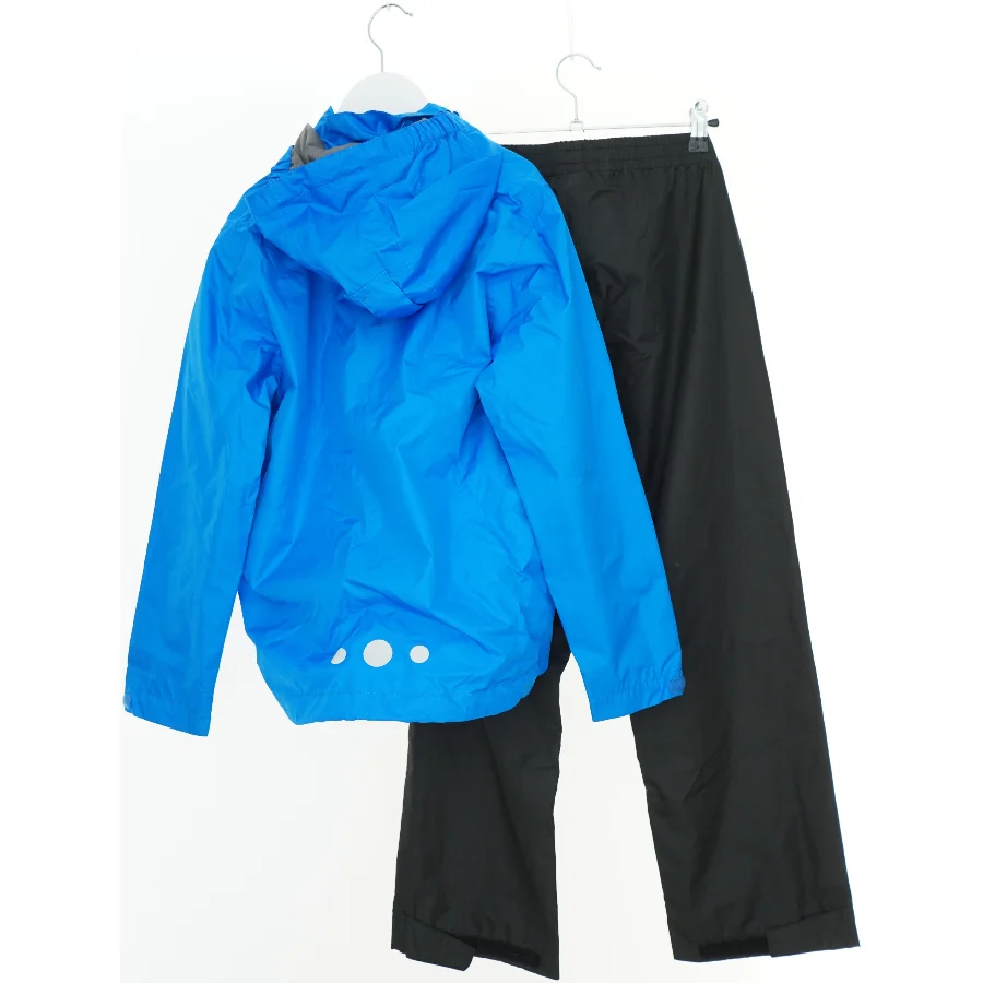 Regnsæt fra Base Camp (str. 134)