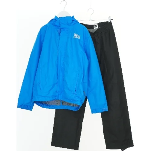 Regnsæt fra Base Camp (str. 134)