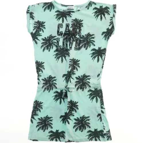 Sommerkjole med palmetryk fra Royal Rebels (str. 146)