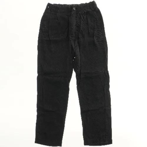 Sorte bukser fra Molo (str. 134)