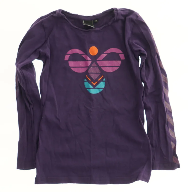 Langærmet bluse med grafisk print fra Hummel (str. 116)