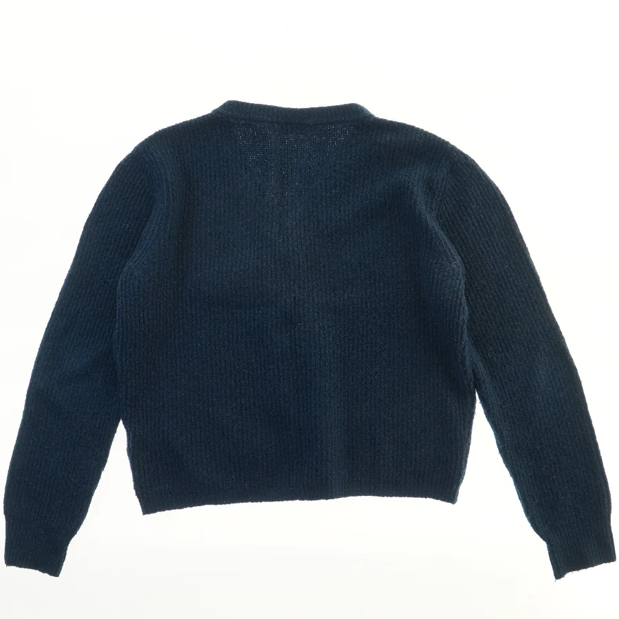 Mørkeblå Cardigan fra LMTD (str. 158)