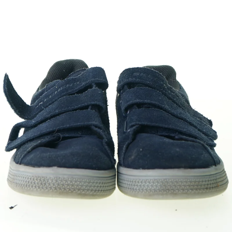 Sko fra Sketches (str. 35)