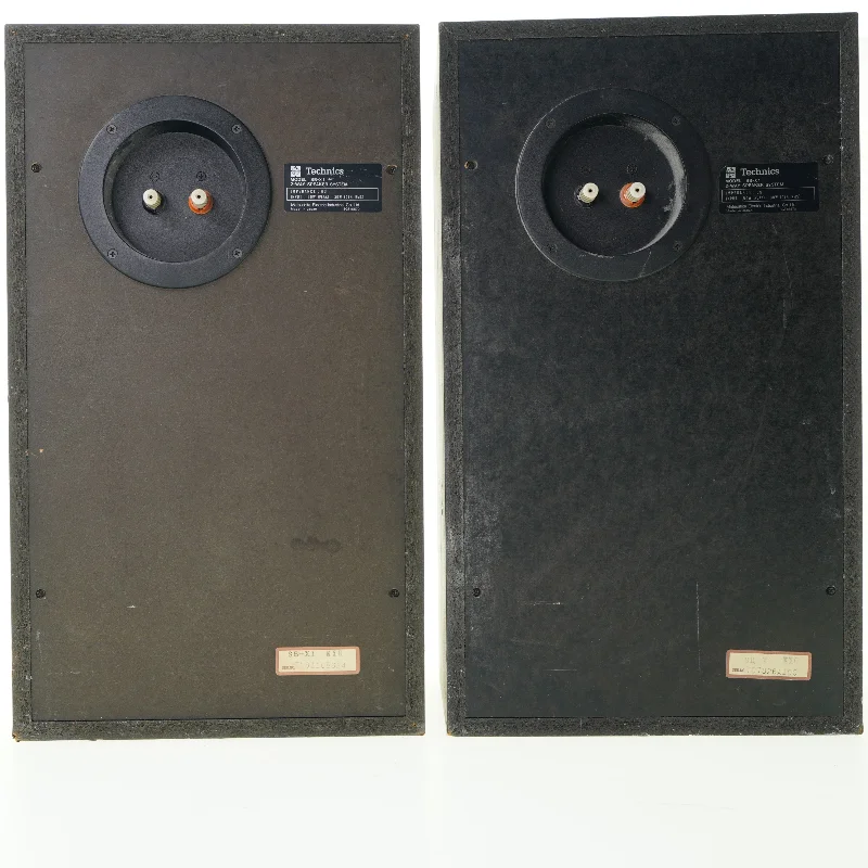 Højtalere fra Tekniks (str. 45 gang 27 x 22 cm)