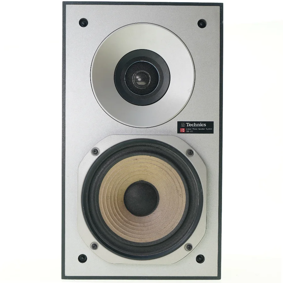 Højtalere fra Tekniks (str. 45 gang 27 x 22 cm)