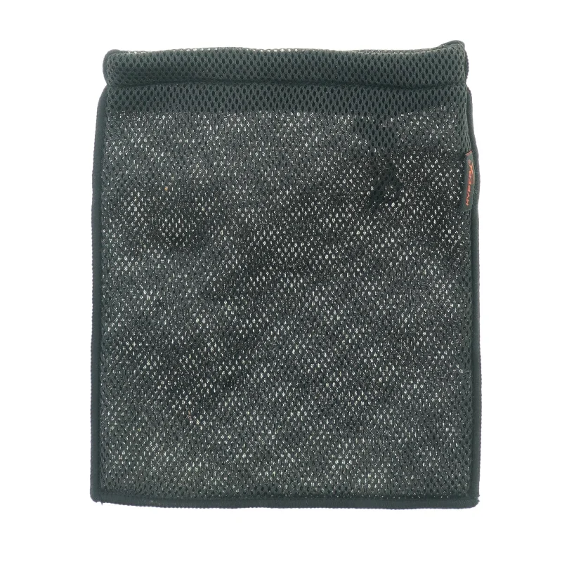 Pose fra Hyper (str. 27 x 22 cm)