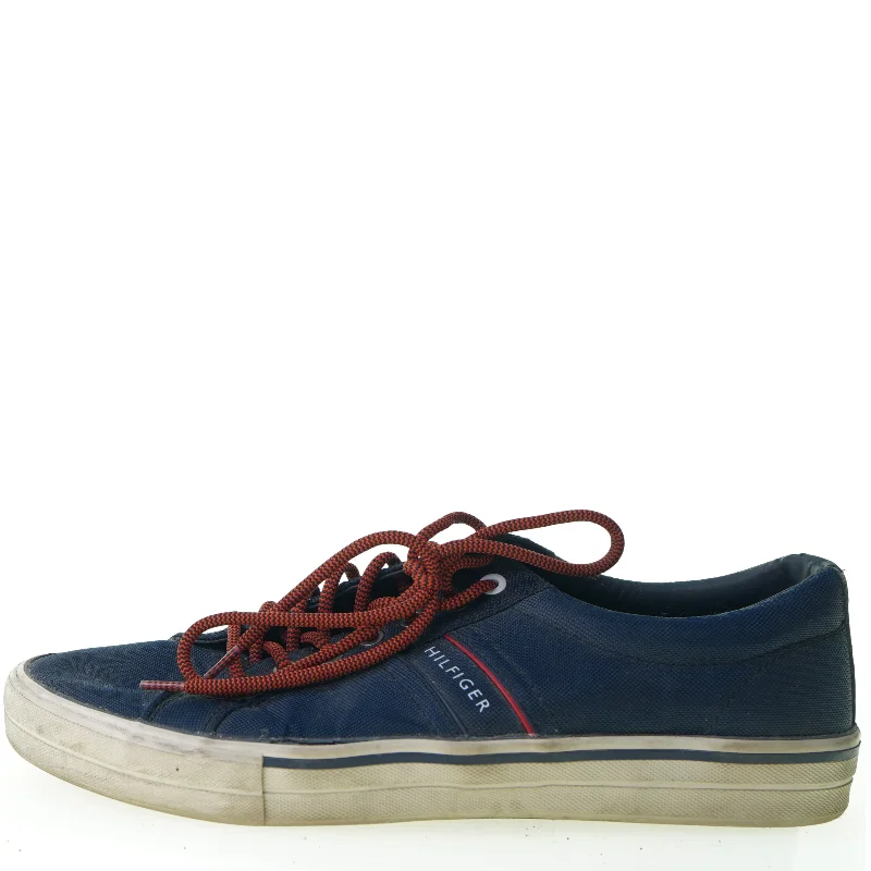 Sko fra Tommy Hilfiger (str. 43)