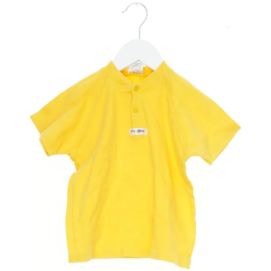 Gul polo T-shirt til børn fra Fixoni (str. 104) fra Fixoni (str. 104) fra Fixoni (str. 104)