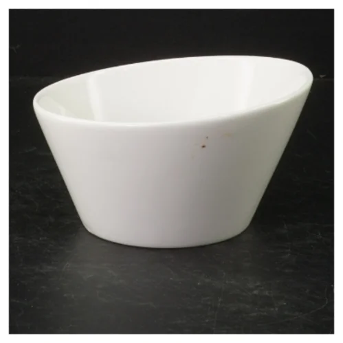 Hvide porcelænsskåle (str. Ø. 14 cm. 4 styk)