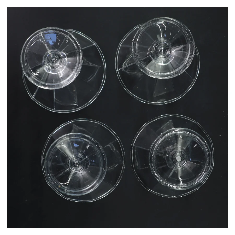 Glas dessertskåle sæt (str. 4 stk Ø 12 cm længde 15,5 cm)