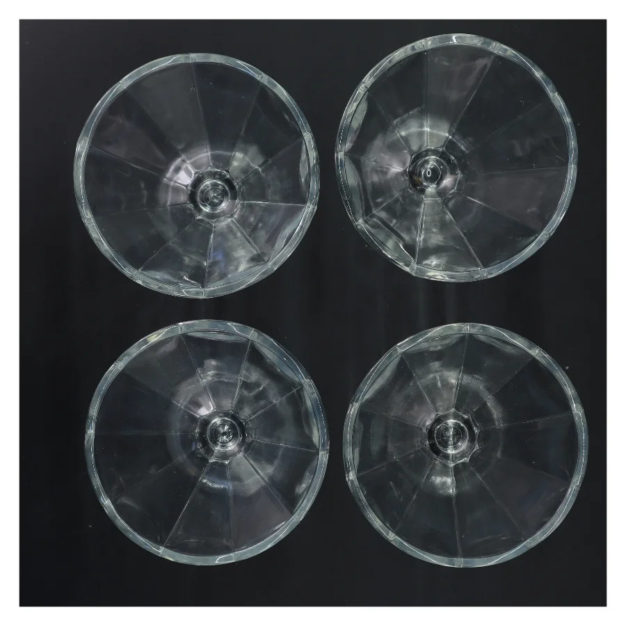 Glas dessertskåle sæt (str. 4 stk Ø 12 cm længde 15,5 cm)