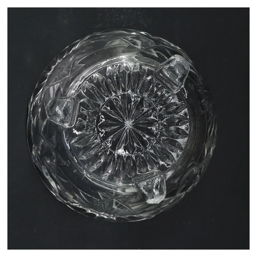 Dekorativ glasskål (str. 13x8 cm)