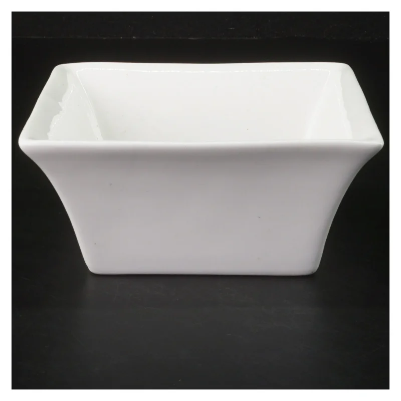 Hvid porcelænsskål fra Karaki (str. 13,5x13,5x6 cm)