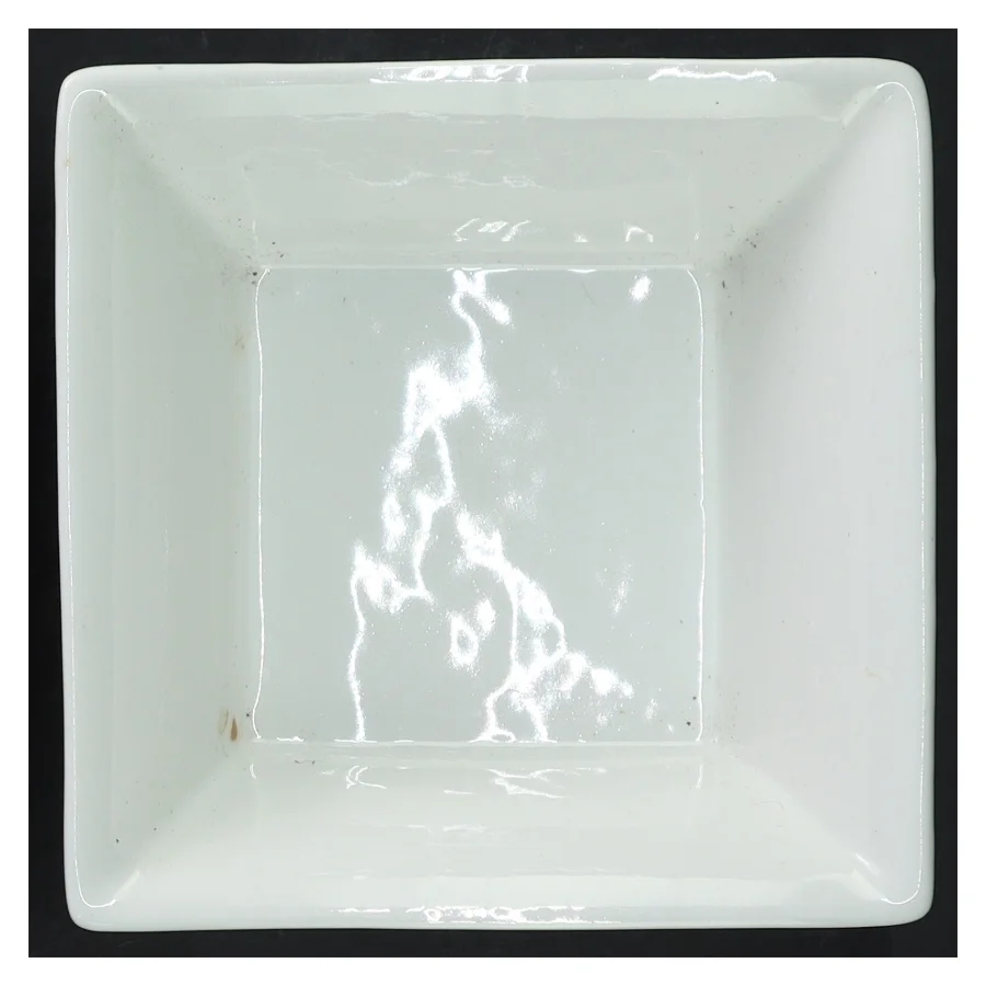 Hvid porcelænsskål fra Karaki (str. 13,5x13,5x6 cm)