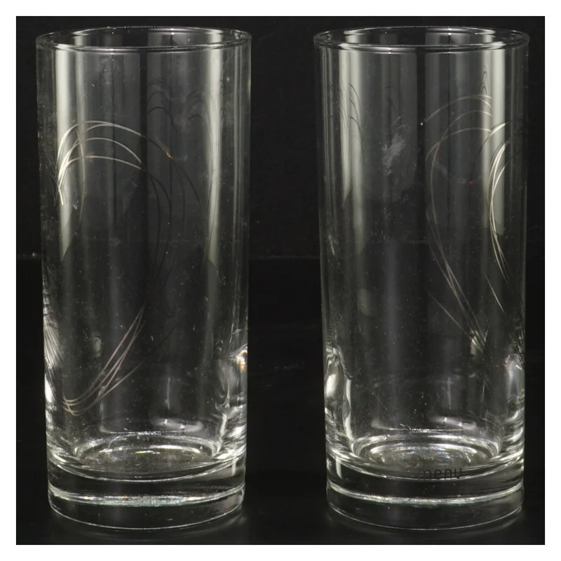 To drikkeglas med design fra Menu (str. 13,5 cm)