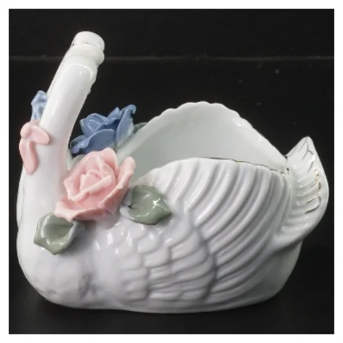 Porcelænsskål med svaneform (str. 12 cm)