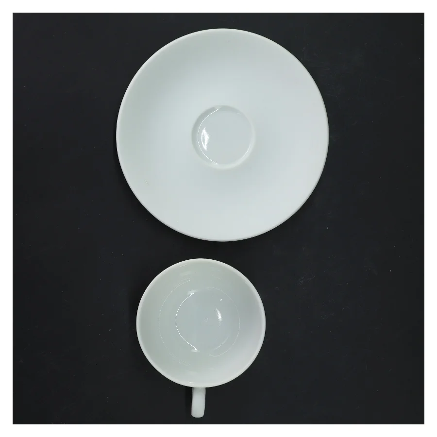 5 stk Porcelænskopper fra Eva Trio med underkopper fra Evatrio (str. Ø 14 og Ø8,5 cm)