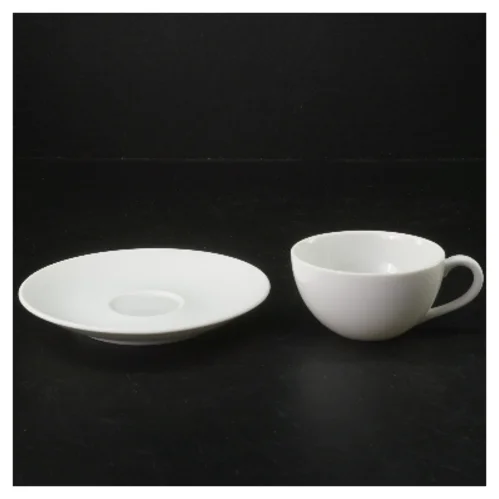 5 stk Porcelænskopper fra Eva Trio med underkopper fra Evatrio (str. Ø 14 og Ø8,5 cm)