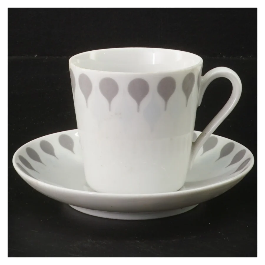 Kaffekop med underkop fra Lyngbyporcelænsfabrik(str. Ø 13,5 & 7,5 cm)