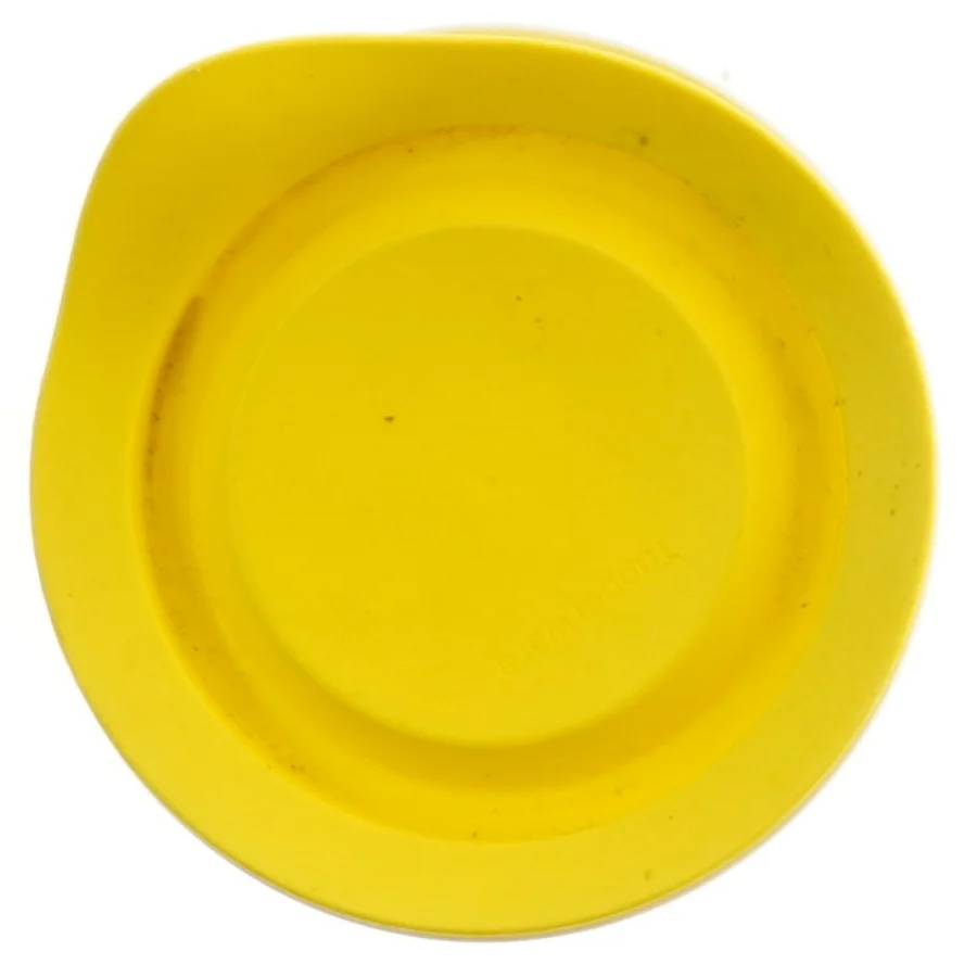 Ny Gul Tupperware skål (str. 13,5x9 cm)